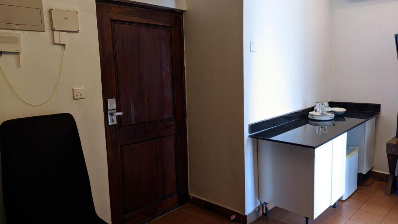 A Lovely Studio Apartment With Gym And Pool Access ダル・エス・サラーム エクステリア 写真